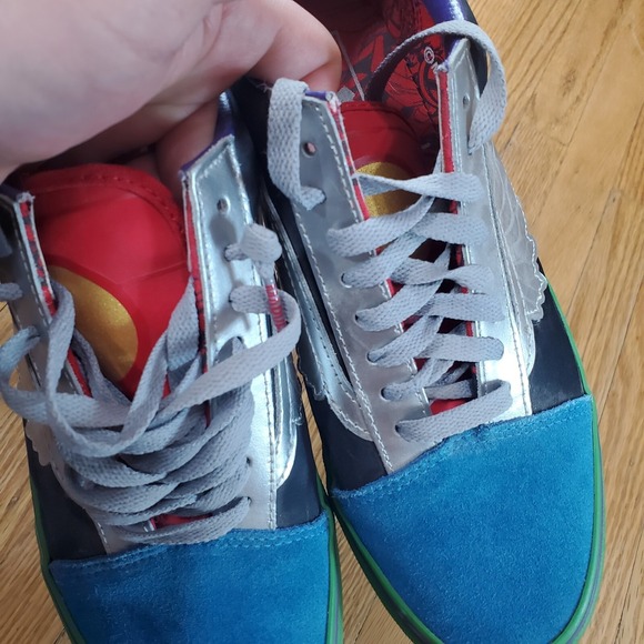 Vans Marvel Avengers Captain America Sneakers Mens Sz 8 Womens Sz 9.5 Low Top main image 14